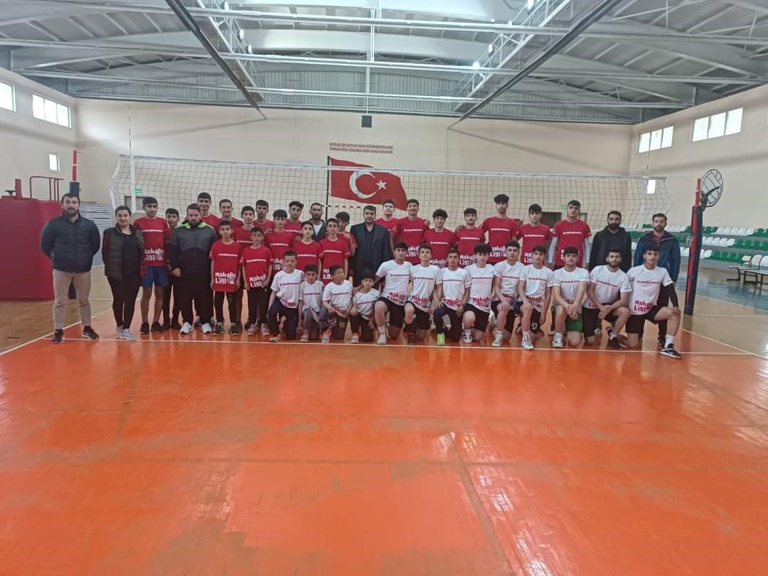 Solhan’da mahalle ligi maçları oynandı