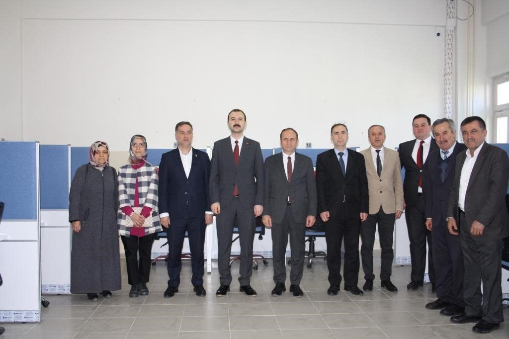 Ehliyet alacaklara büyük kolaylık