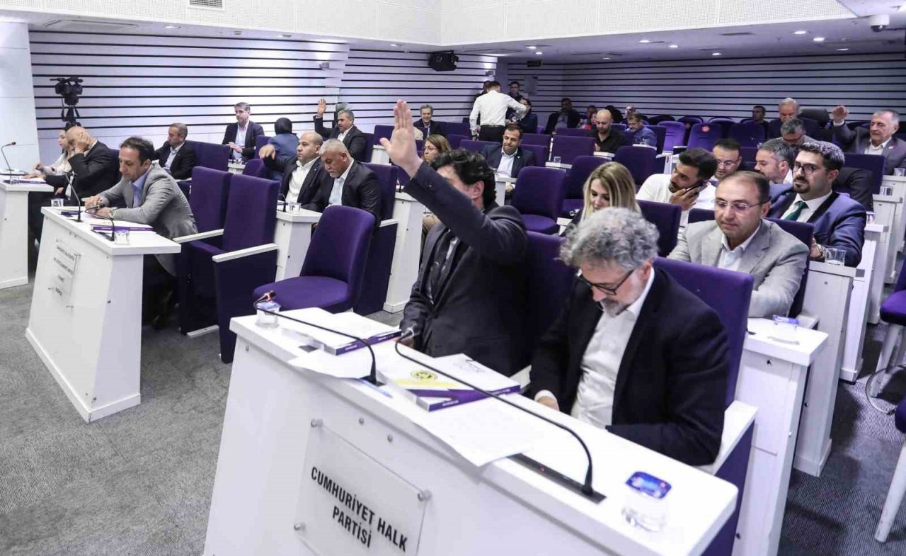 Buca’da gündem hipodrom gelirleri