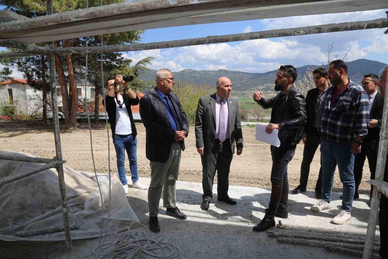 Çameli Gençlik Merkezi hızla yükseliyor