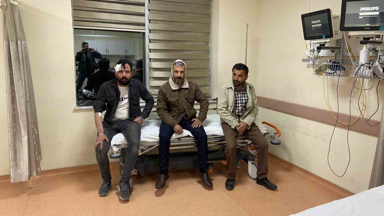 Çanakkale’de Yeşil Sol Partililer seçim çalışmalarında kahvehanedeki 4 kişiyi hastanelik etti