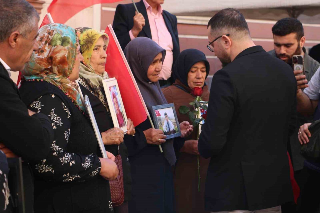 TGSP’den Diyarbakır annelerine ziyaret