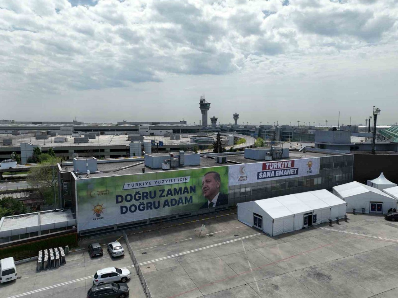 Büyük İstanbul Mitingi için son hazırlıklar havadan görüntülendi