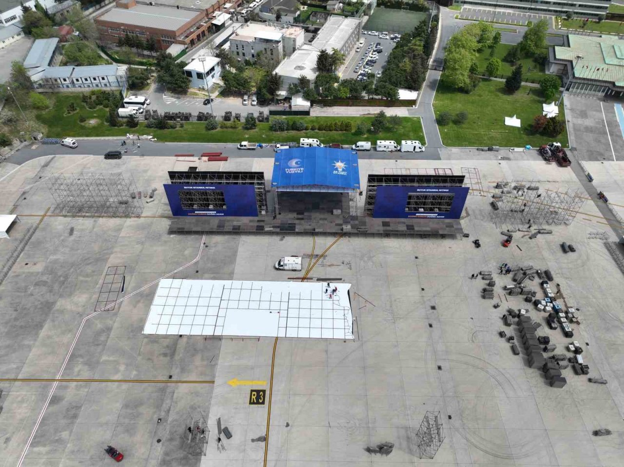 Büyük İstanbul Mitingi için son hazırlıklar havadan görüntülendi