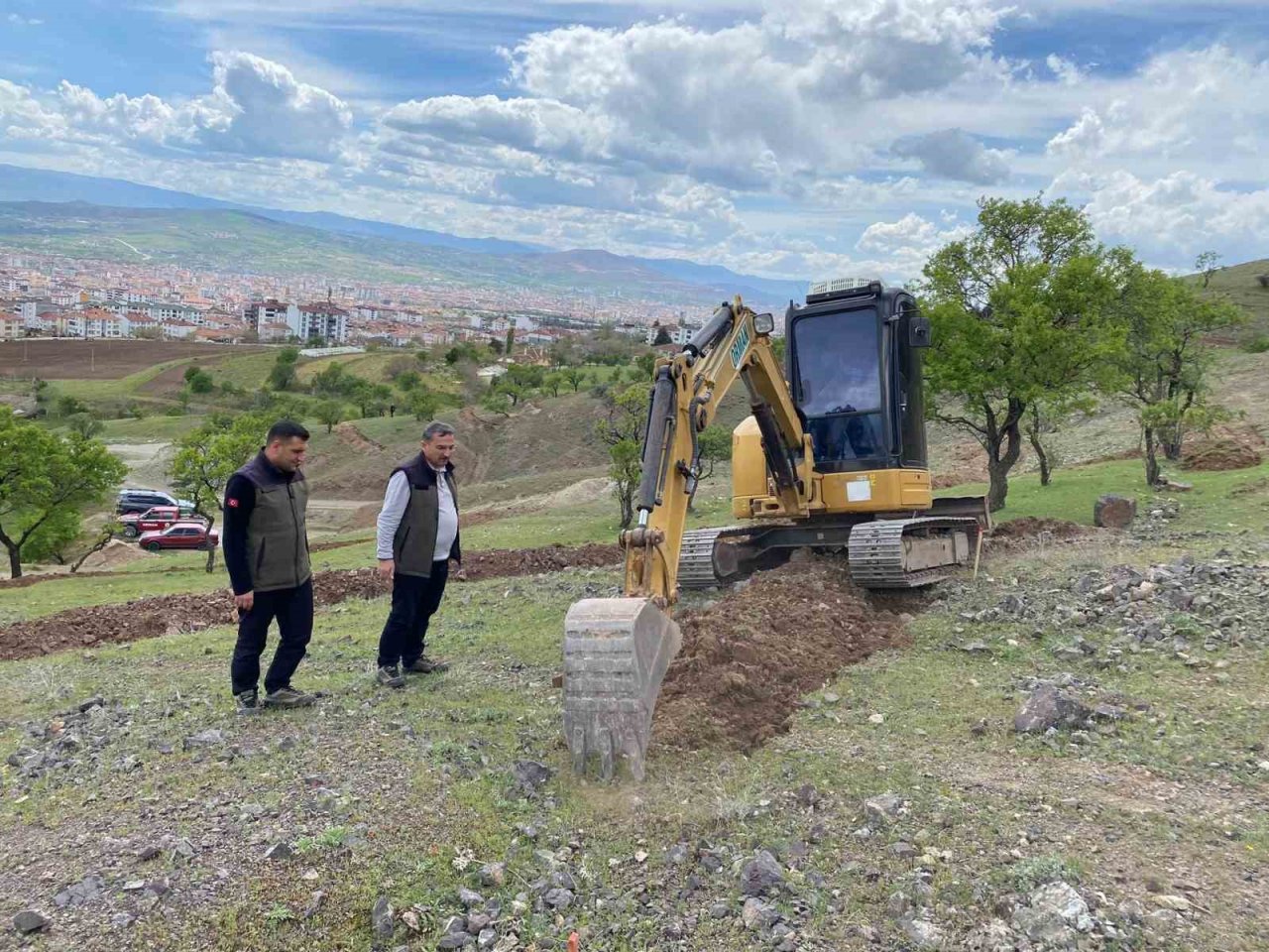 Elazığ’da makinalı toprak işleme çalışmaları başladı