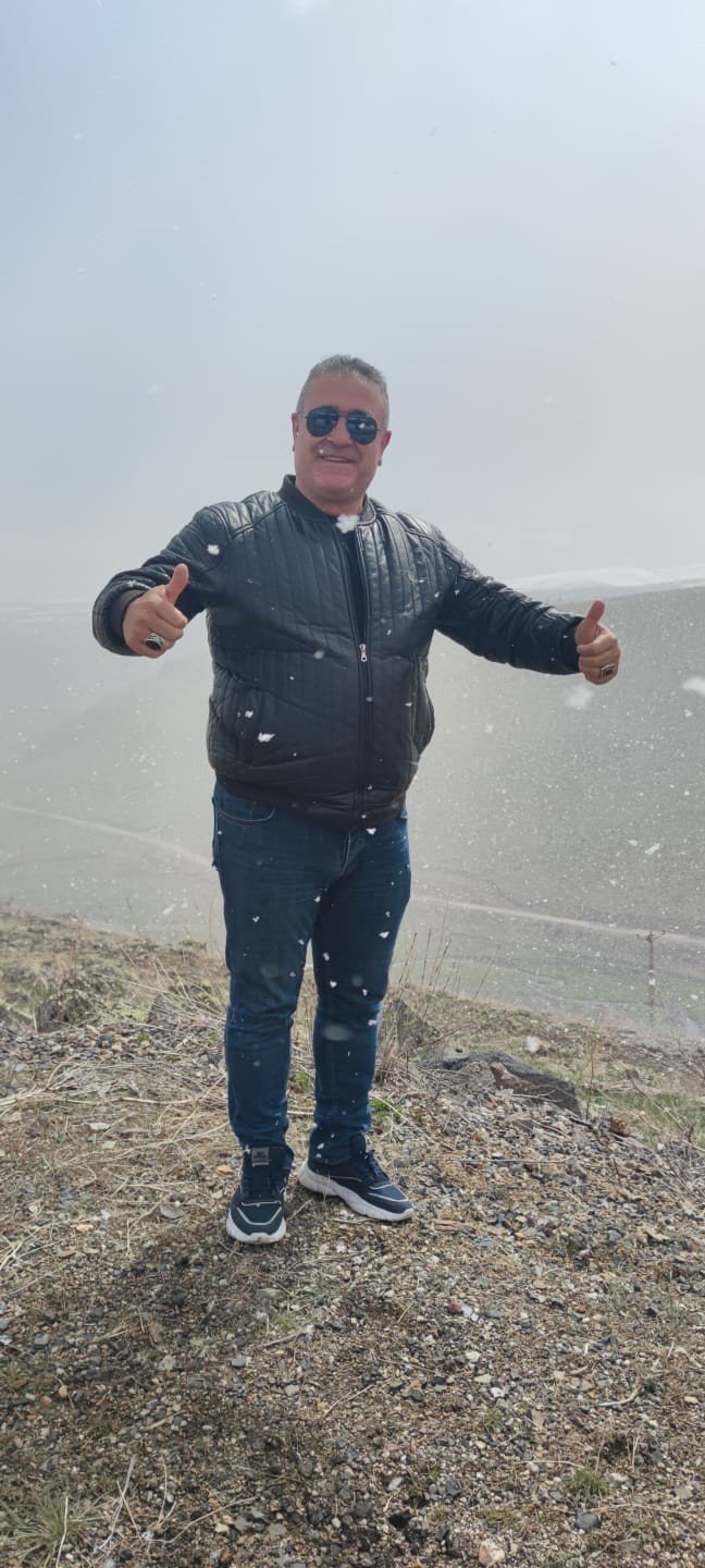 Kar yağışı ulaşımda aksamalara neden oldu