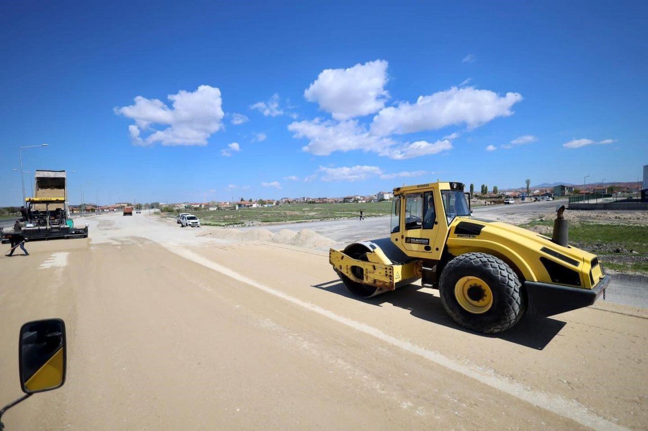 Başkan Dinçer: “Yeni bulvarı 2023 içerisinde ulaşıma açacağız’’