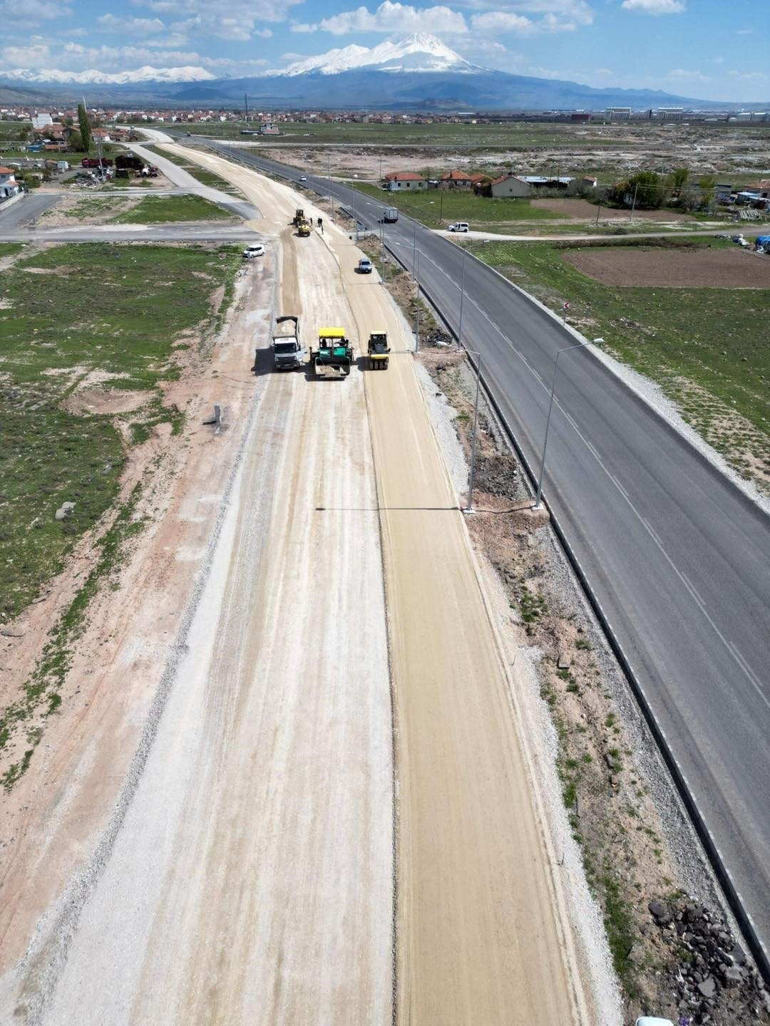 Başkan Dinçer: “Yeni bulvarı 2023 içerisinde ulaşıma açacağız’’