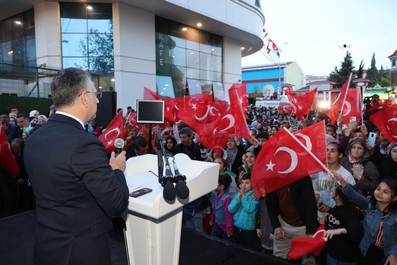 Gençlerin yeni buluşma noktası ‘Genç Adres’ açıldı