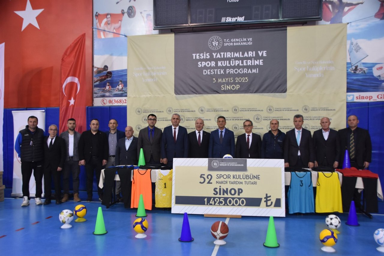 Sinop’ta 52 spor kulübüne 1,4 milyon lira destek