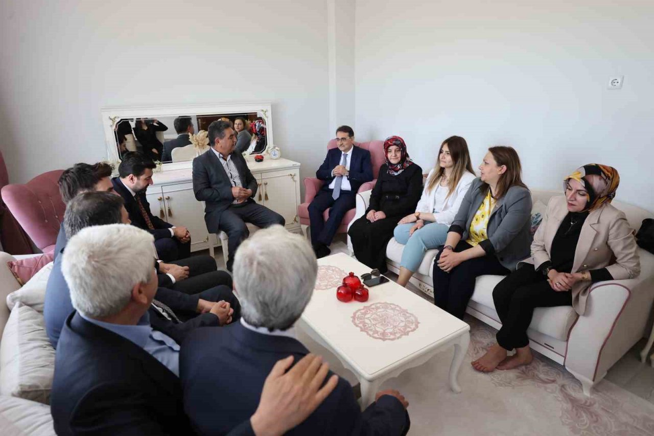 Doğalgaza kavuşan Günyüzü’nde törenle meşale yakıldı