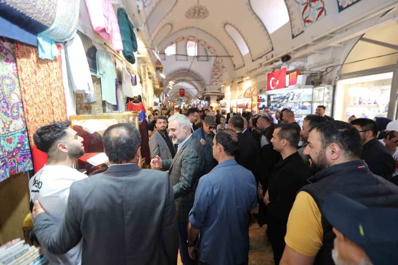 AK Parti İstanbul İl Başkanı Kabaktepe, Kapalıçarşı esnafı ile bir araya geldi