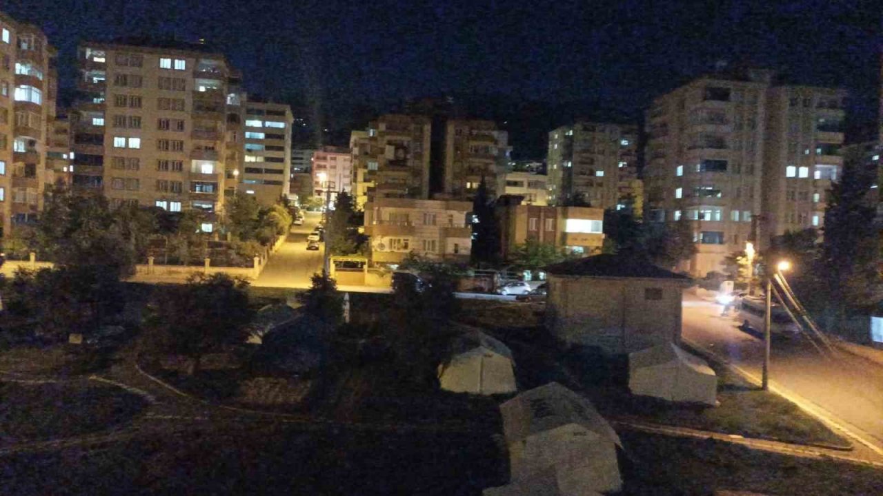 Kahramanmaraş’ta peş peşe iki deprem, biri 5.0 diğeri 4.1 büyüklüğünde