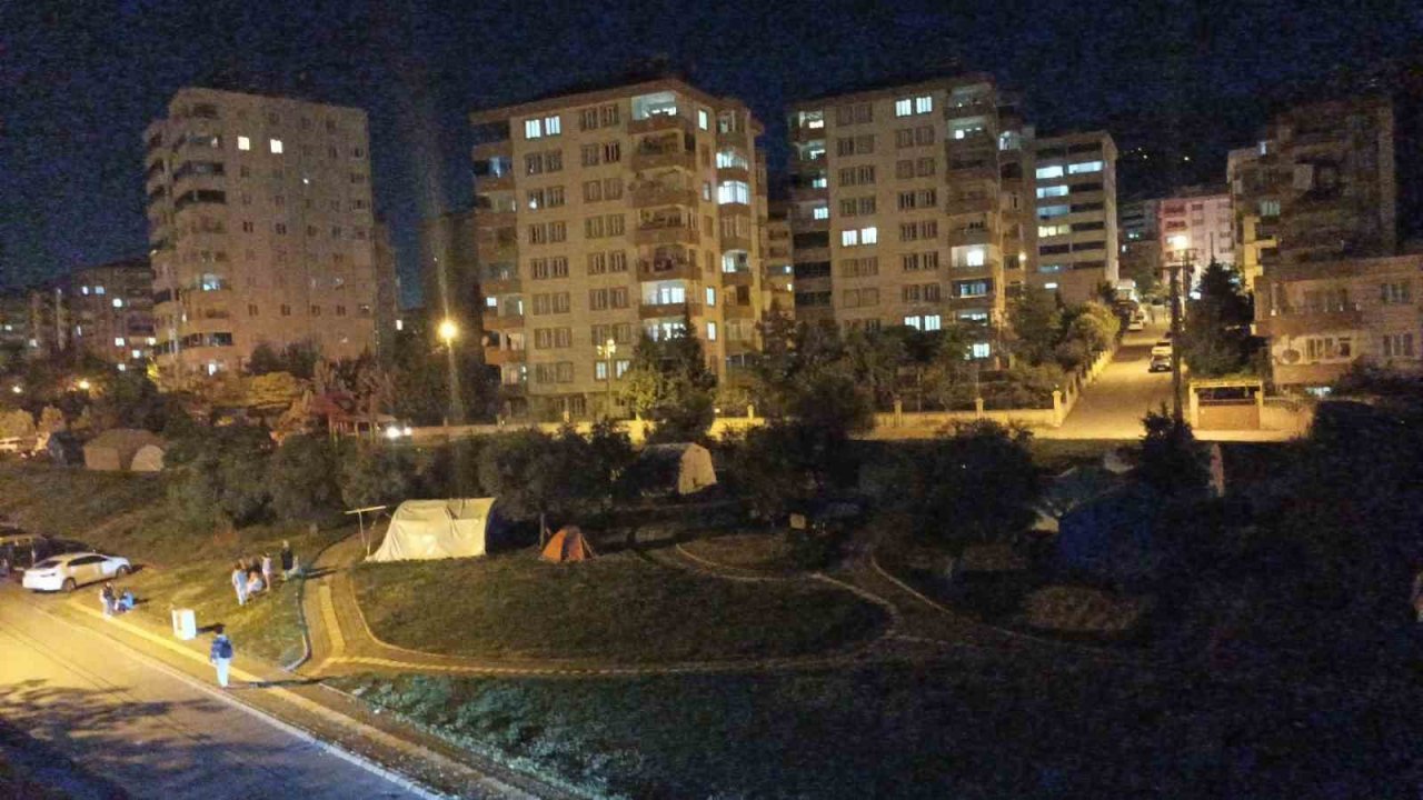 Kahramanmaraş’ta peş peşe iki deprem, biri 5.0 diğeri 4.1 büyüklüğünde