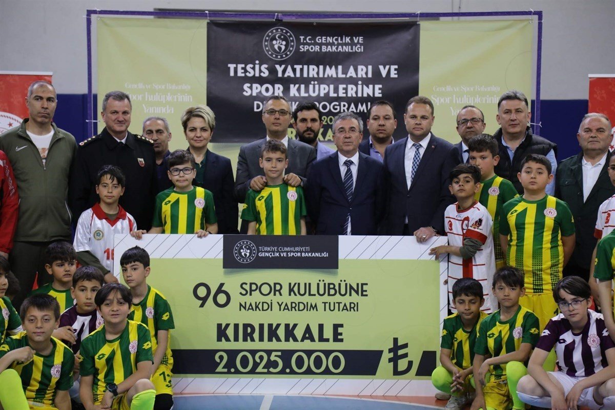 Kırıkkale’de spor kulüplerine 2 milyon 25 bin liralık nakdi destek