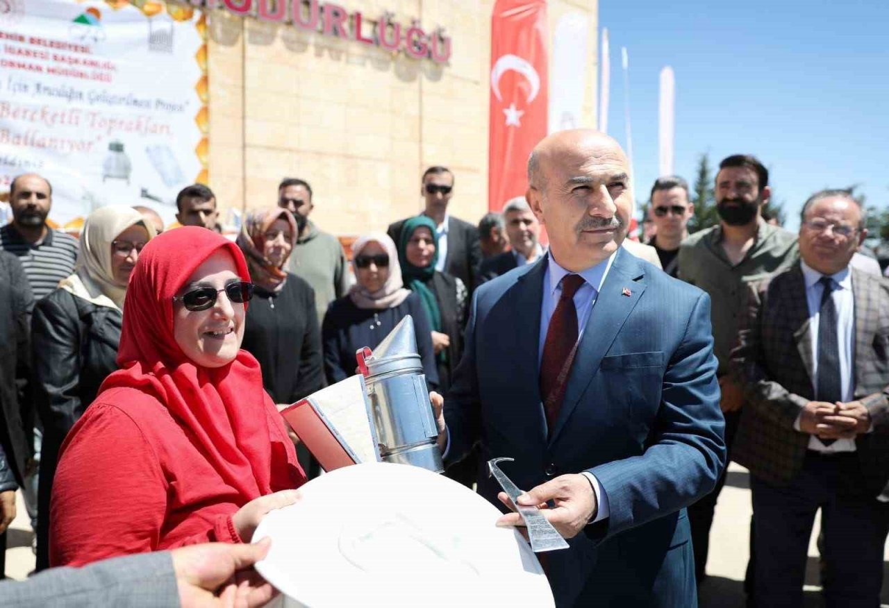 Mardin’de bal üreticilerine verilen destek yüzleri güldürdü