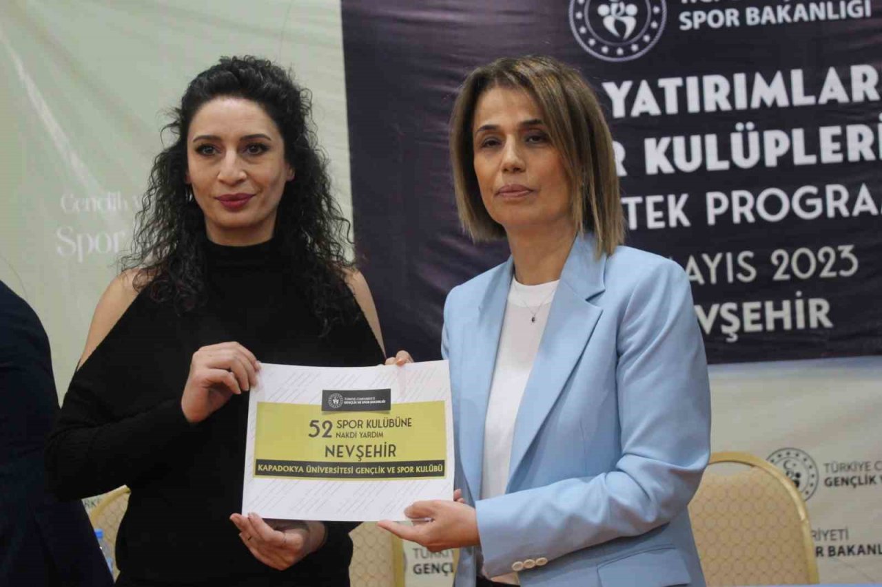 Nevşehir’de 52 spor kulübüne 1 milyon liralık yardım yapıldı