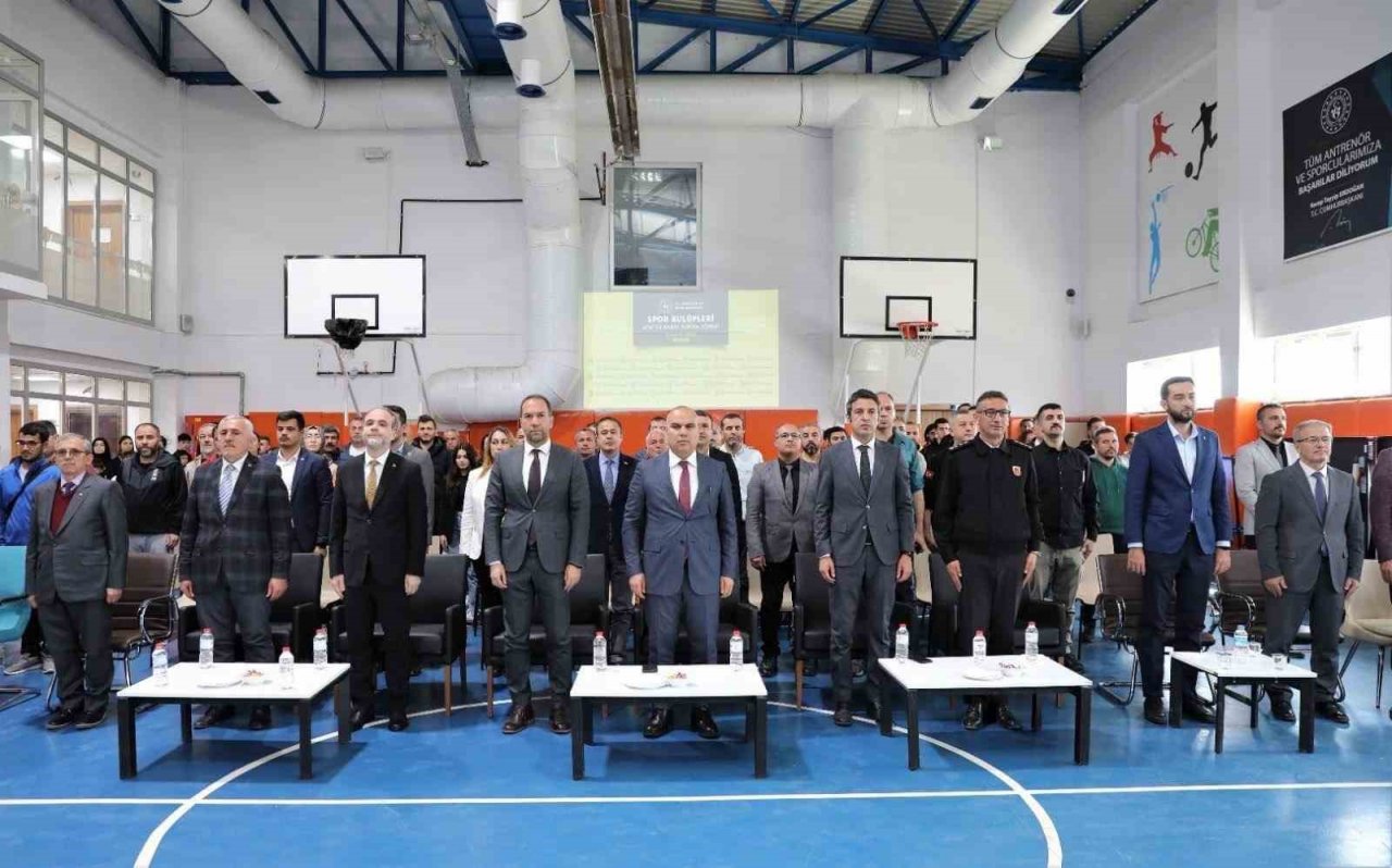 Niğde’de amatör spor kulüplerine 1 milyon yardım yapıldı