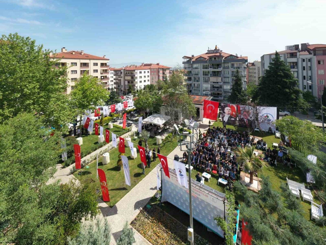 Pamukkale Belediyesi Glütensiz Park ve Kafe hizmete açıldı