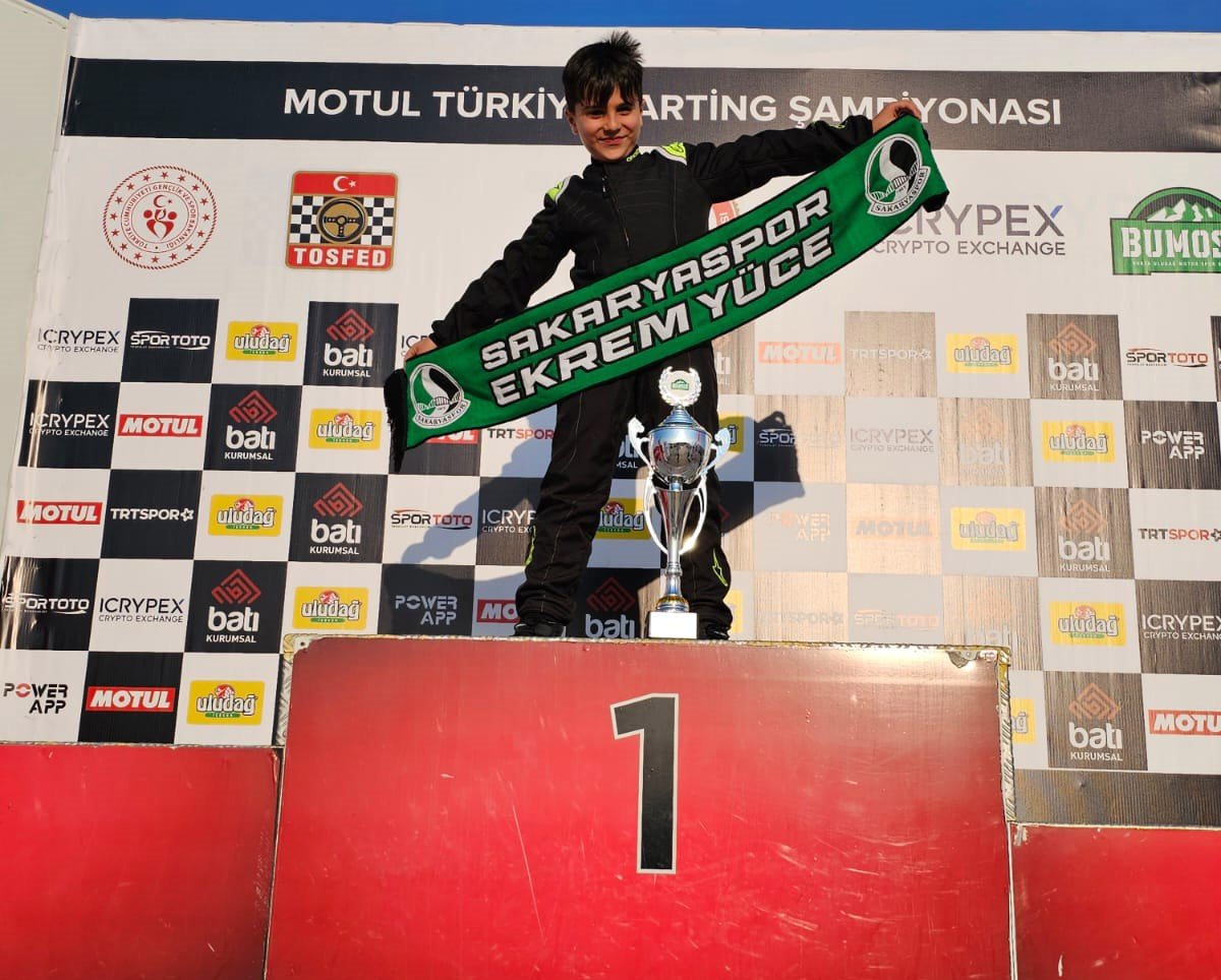 Karting şampiyonasına Büyükşehir yarışçıları damga vurdu