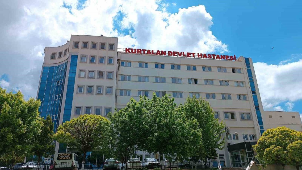 Siirt’te otomobil şarampole yuvarlandı: 4 yaralı