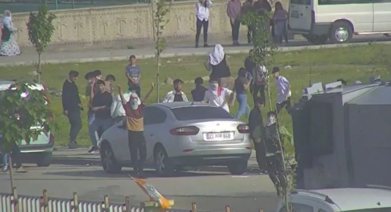 Güvenlik güçlerine taşlı saldırıda bulunan 7 kişi gözaltına alındı