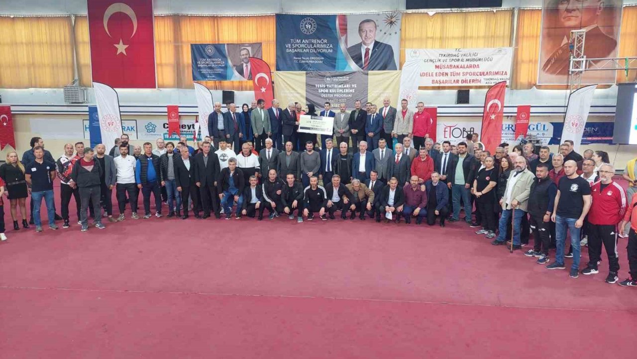 Tekirdağ’da 174 spor kulübüne 4 Milyon 215 bin TL nakdi yardım