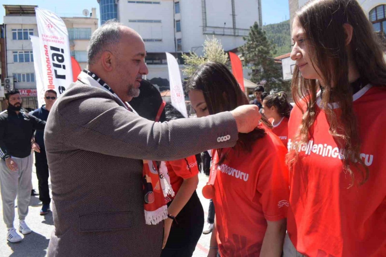 Afyonkarahisar’da ’Mahalle Ligi’ tamamlandı