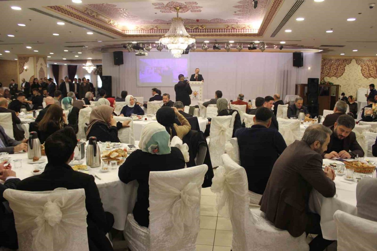 AK Parti İstanbul 3. Bölge milletvekili adaylarından İSTOÇ’a ziyaret