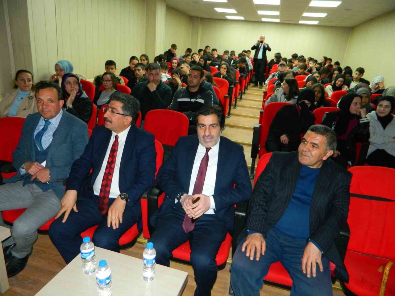 Posof’ta “Ahlak ve Değerlerimiz Eğitimi ” konferansı