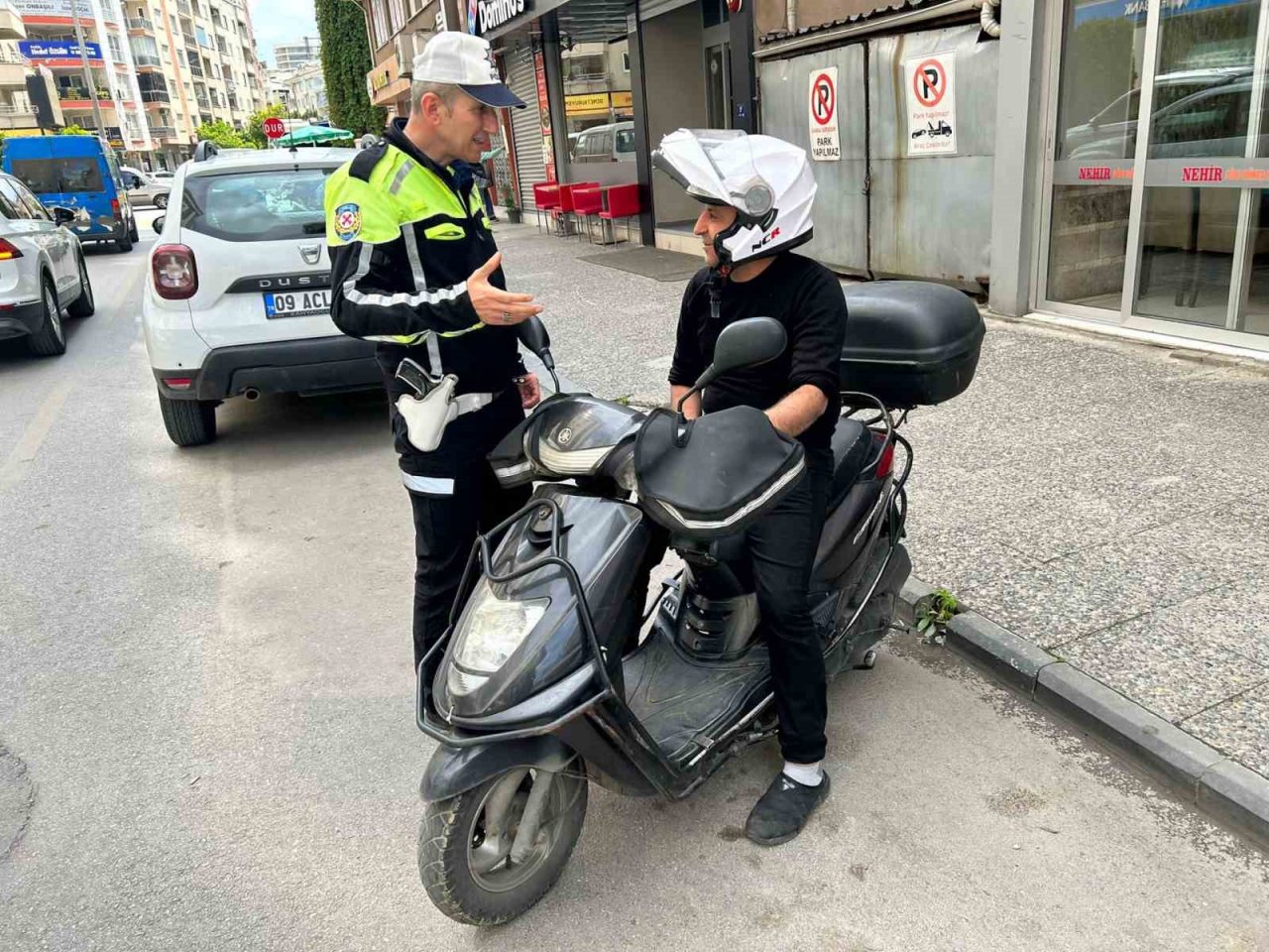 Motosiklet sürücülerine kuralların önemi anlatıldı