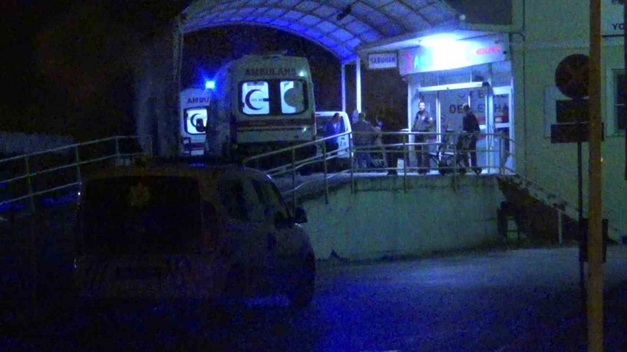 Balıkesir’de yedikleri tavuk dönerden 13 kişi zehirlenerek hastaneye kaldırıldı