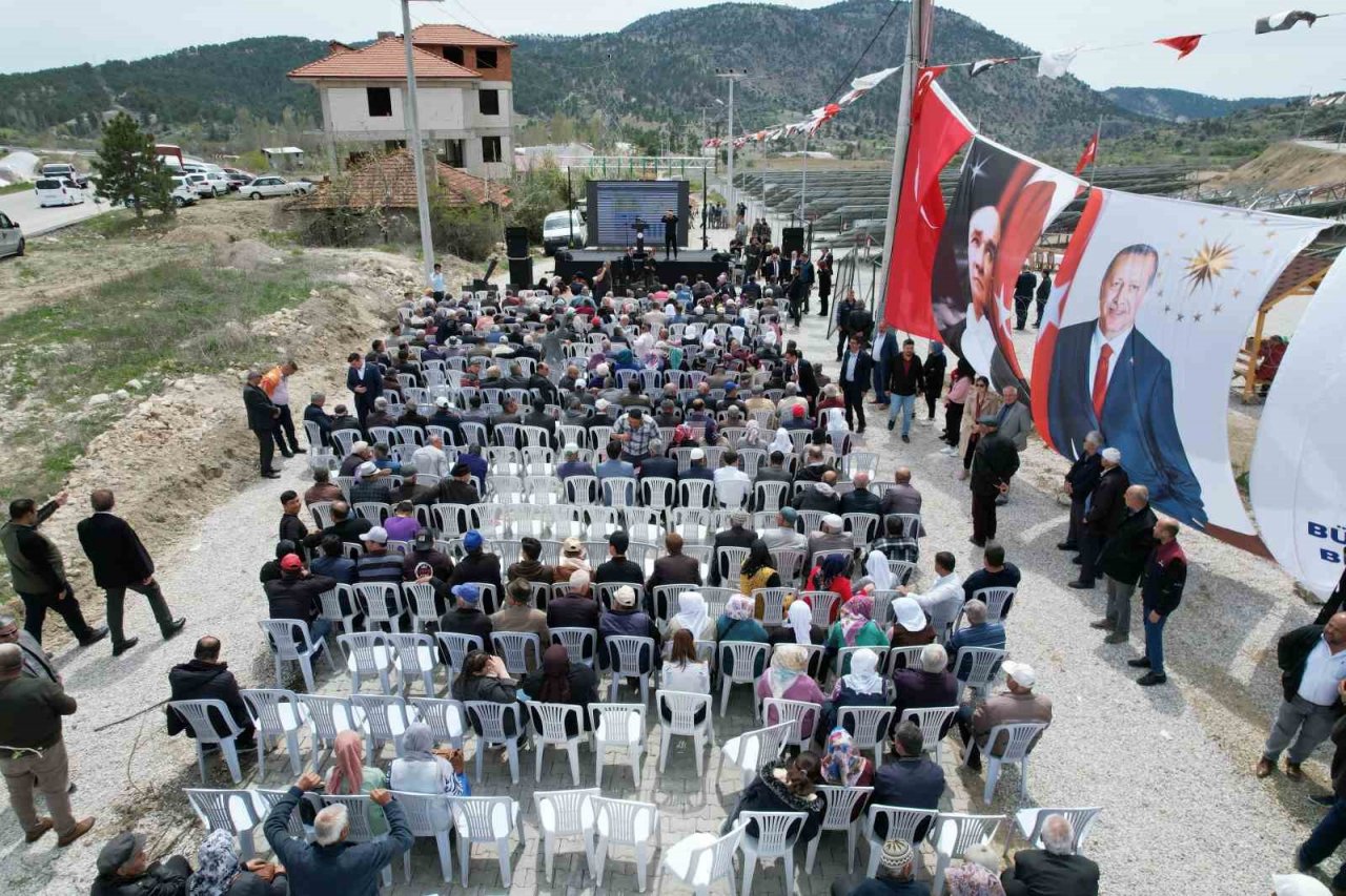 Çameli Belediyesi’nin ilk güneş enerji santrali hizmete açıldı