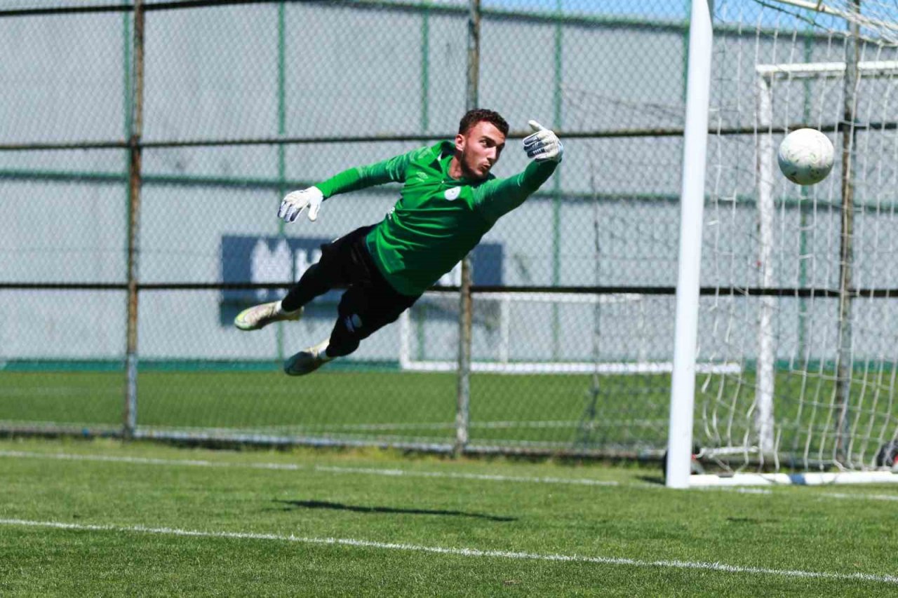 Oğuz Ceylan: "Bu camianın hak ettiği yer Süper Lig’dir"