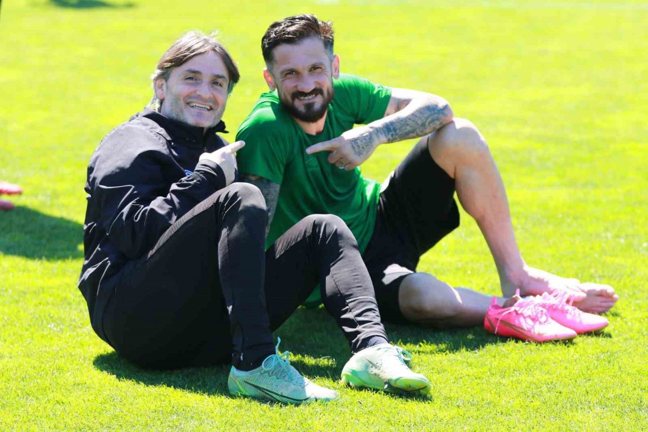 Oğuz Ceylan: "Bu camianın hak ettiği yer Süper Lig’dir"