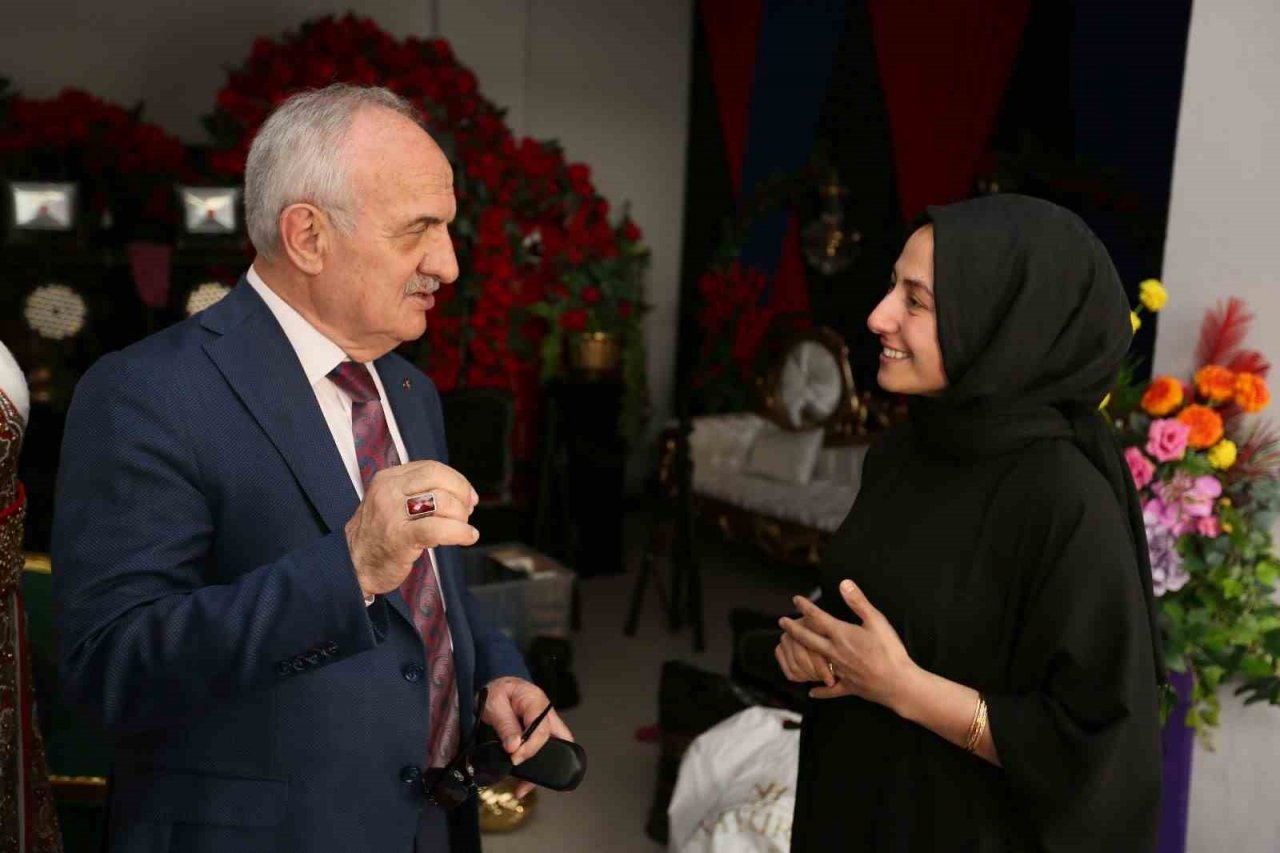 Başkan Aygün: "Hükümetimizle yerel yönetimlerimizle daima esnaflarımızın yanındayız"