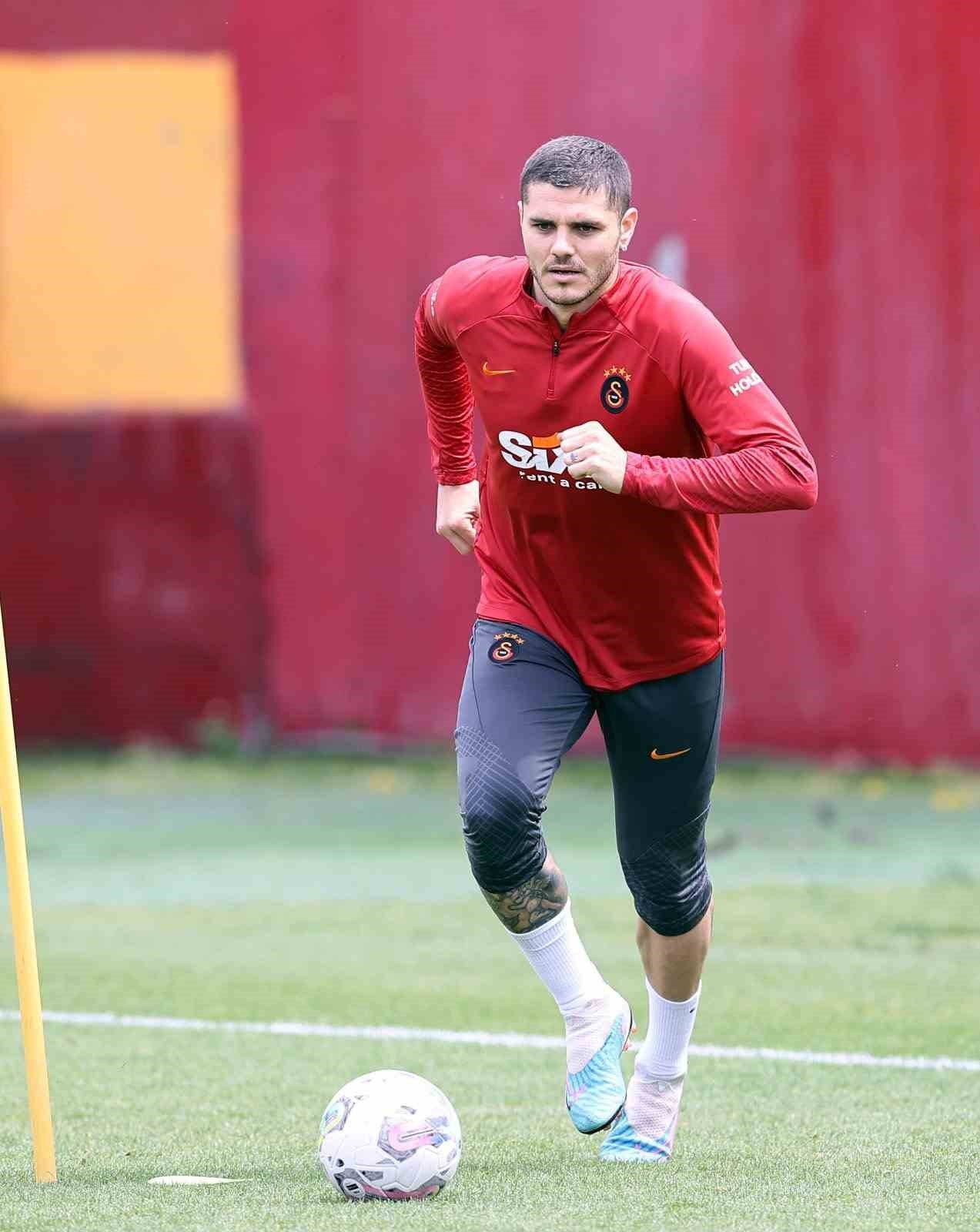 Galatasaray, Başakşehir maçı hazırlıklarına devam etti