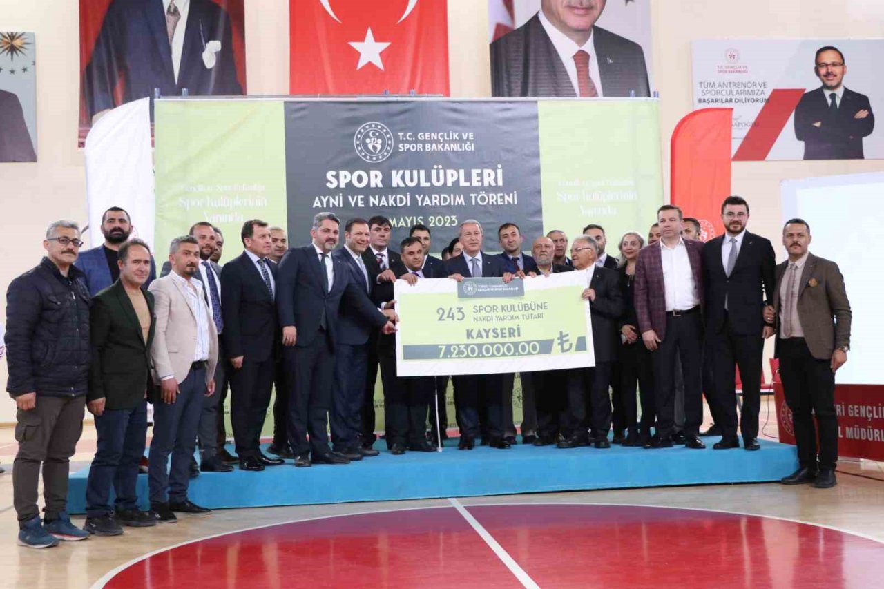 Kayseri’de spor kulüplerine tam destek
