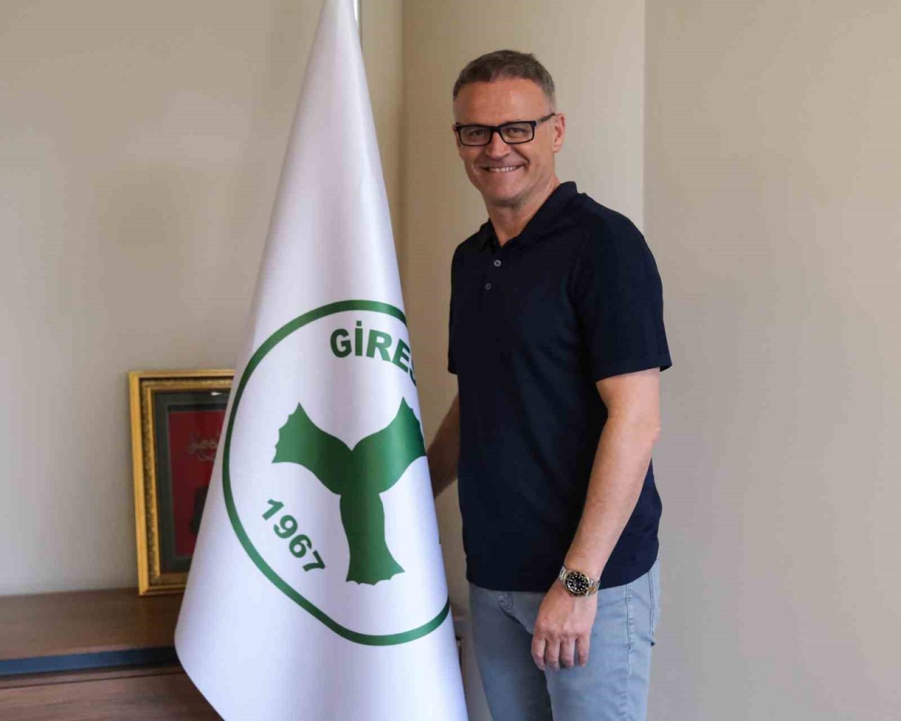 Giresunspor, İrfan Buz ile resmi sözleşme imzaladı