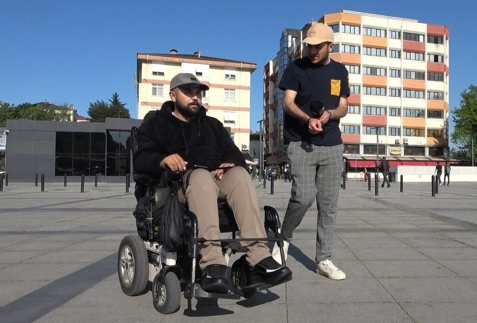 Bir anlık dikkatsizlik hayatını alt üst etti : "Her yattıklarında manzaraları sadece tavan olabilir"
