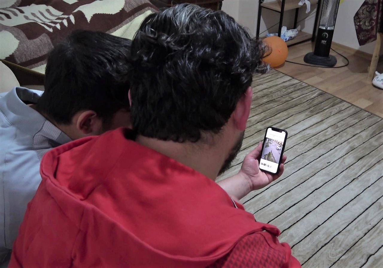 İstismar mağduru çocuğu döner bıçağıyla kovalayan saldırgan görüntülere karşılık 10 bin lira istemiş