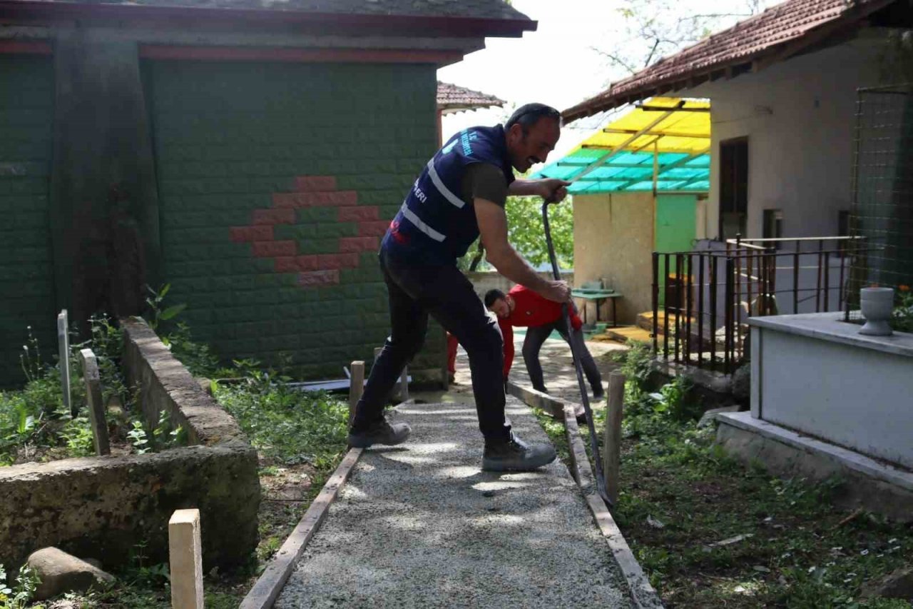 Balören’deki türbenin çevresi güzelleştirildi