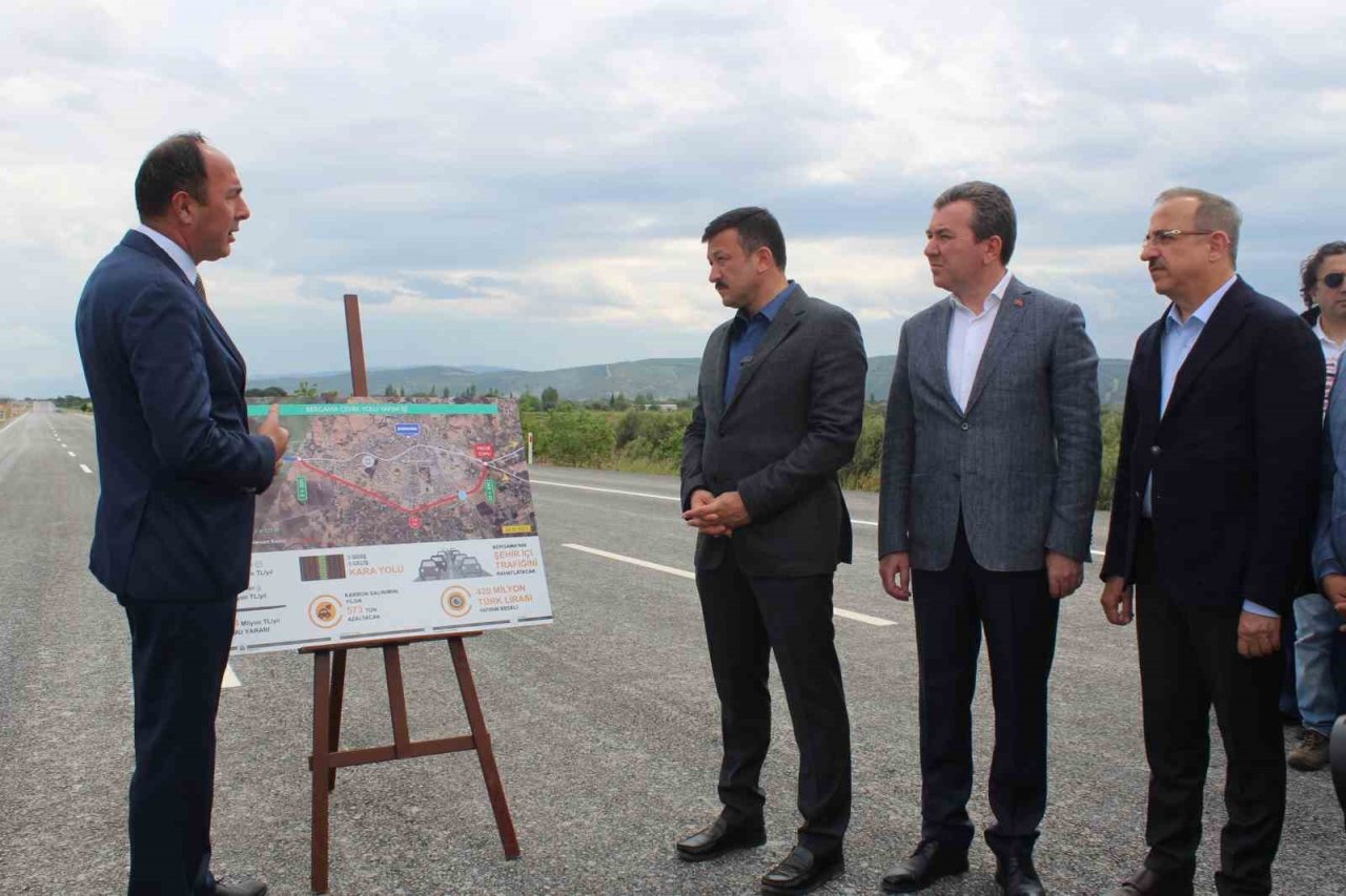 Bergama Çevreyolu trafiğe açıldı