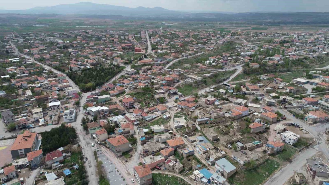 Başkan Çolakbayrakdar, 45 yıllık tapu sorununu çözüme kavuşturuyor