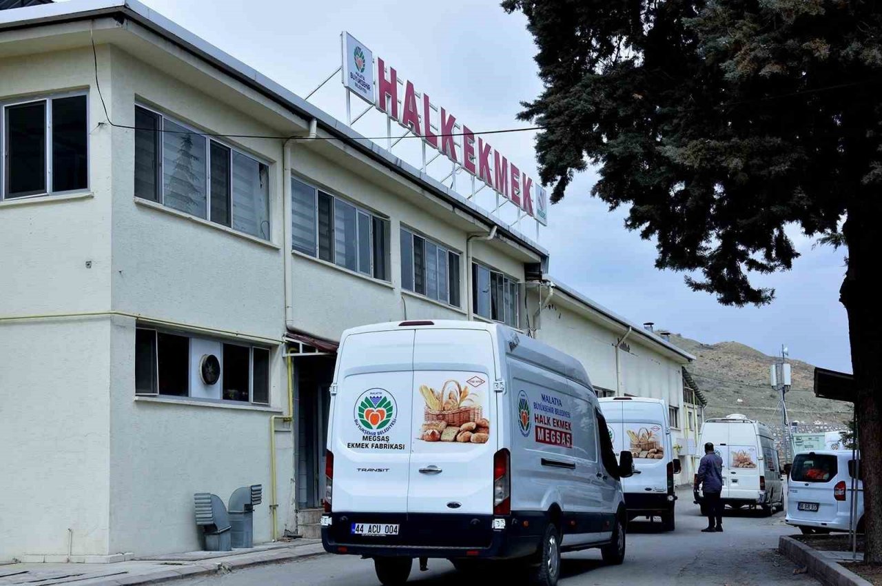 Malatya’da vatandaşların ekmek ihtiyacı ücretsiz karşılanıyor