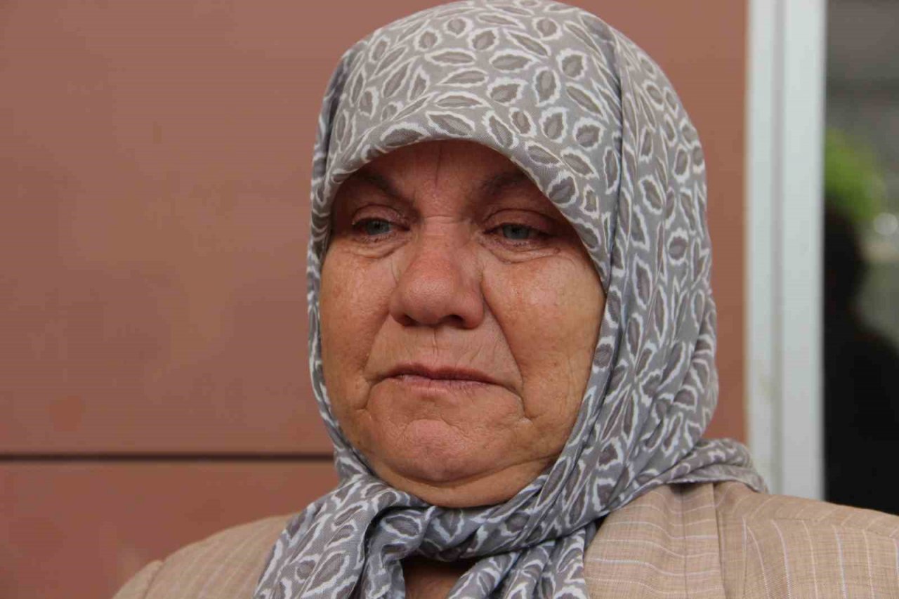 Kızı öldürülen anne karar sonrası gözyaşlarına boğuldu