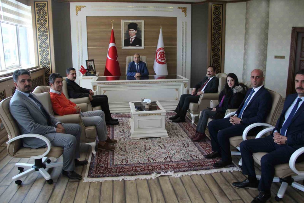 MHP Sivas milletvekili adayı İpek: “Halkımızın teveccühü bizleri gururlandırıyor"