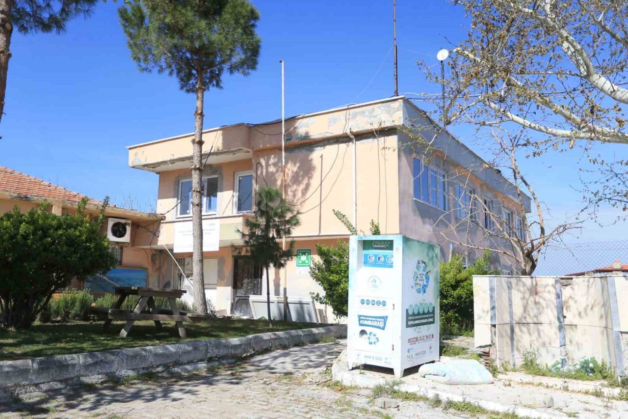 Pamukkale’de pamuk eller üretecek