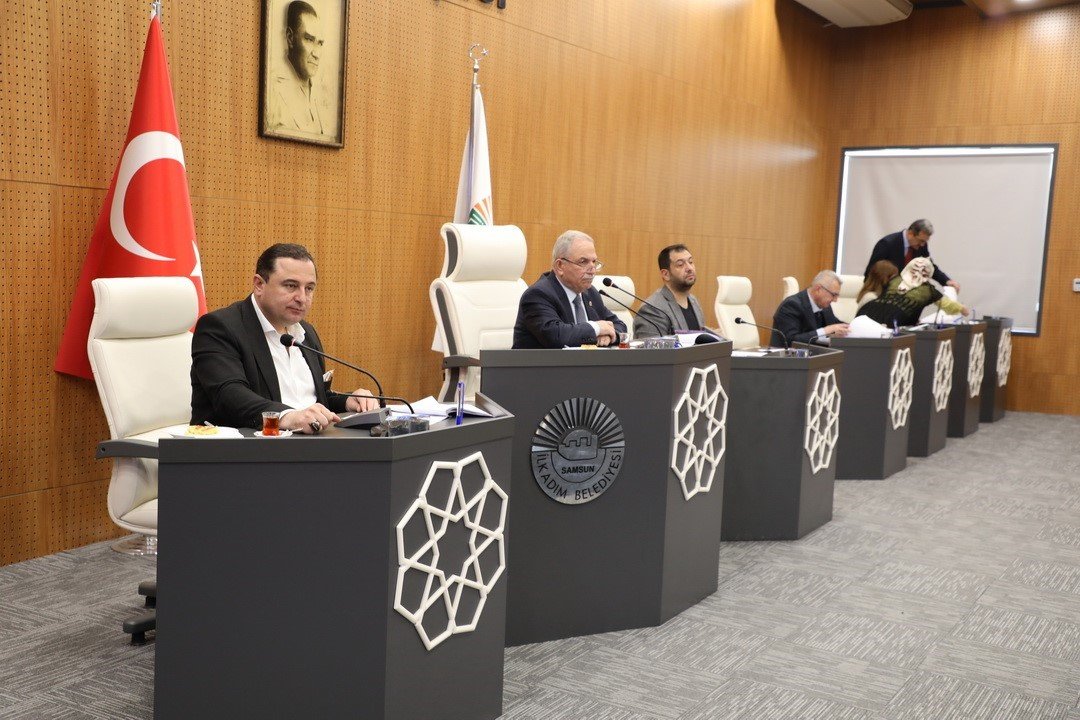 İlkadım’ın EYT’liler için 30 milyonluk kredi talebi meclisten geçti