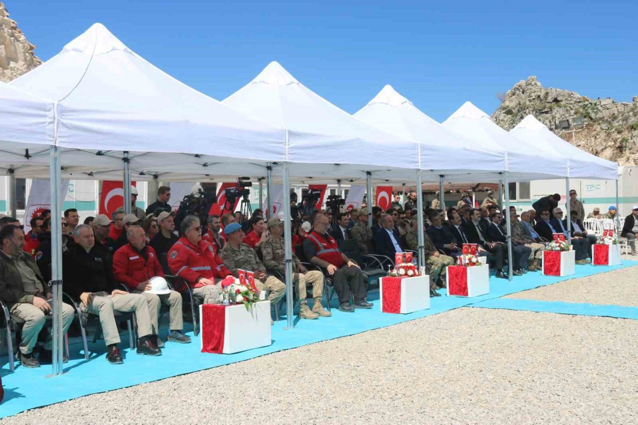 Şırnak Valisi Bilgin: “Suudi Arabistan’da petrol hangi kalitede çıkıyorsa burada da o kalitede çıkıyor”